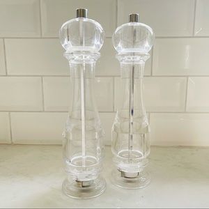 Williams Sonoma Acrylic Salt & Pepper Mills
